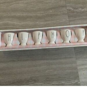 NEW Rae Dunn Easter Set of 6 cup ceramic egg  holders
